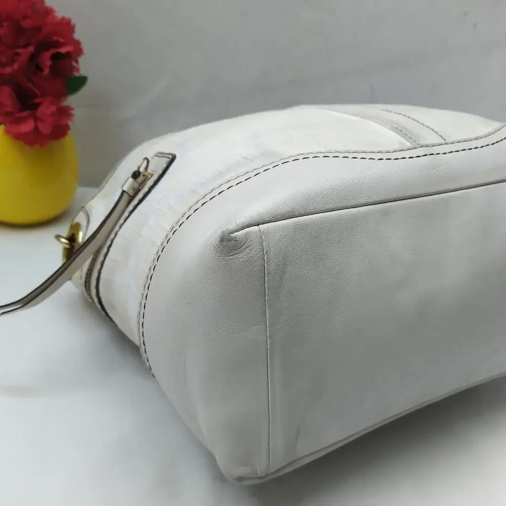 Coach Signature Of-White Canvas Leather Trim Zipper Pockets Hobo Shoulder Bag